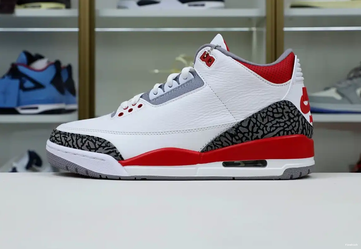 JORDAN 3RETRO